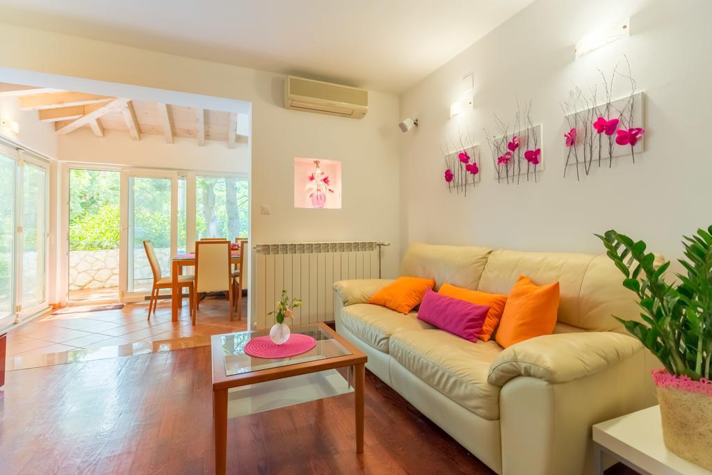 Leona & Borna'S Central Lapad Suites Dubrovnik Dış mekan fotoğraf