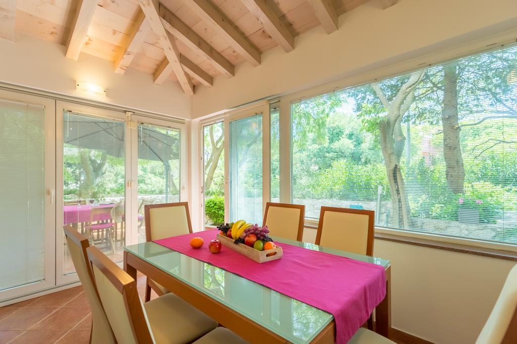 Leona & Borna'S Central Lapad Suites Dubrovnik Dış mekan fotoğraf